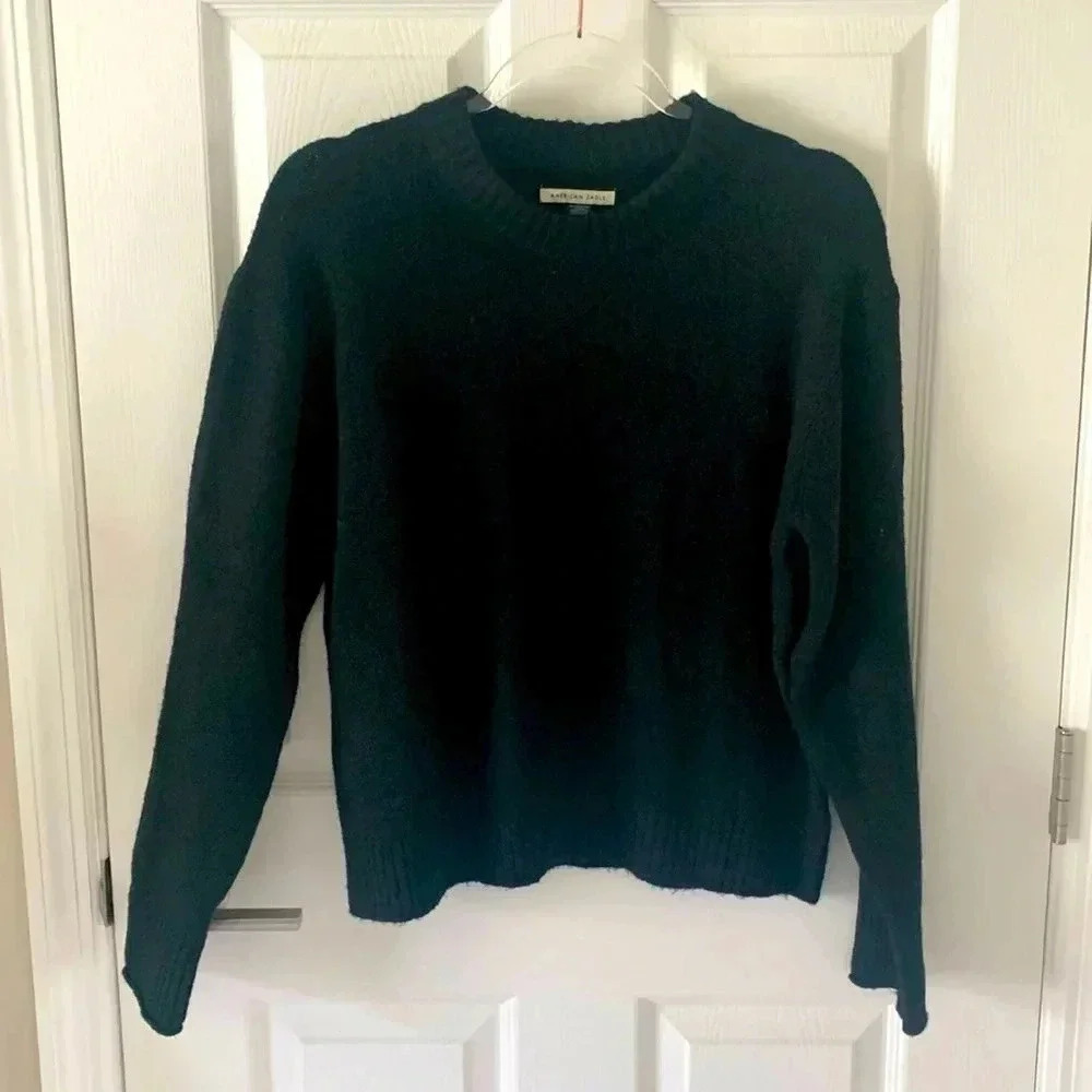 American Eagle oversized black sweater size extra small